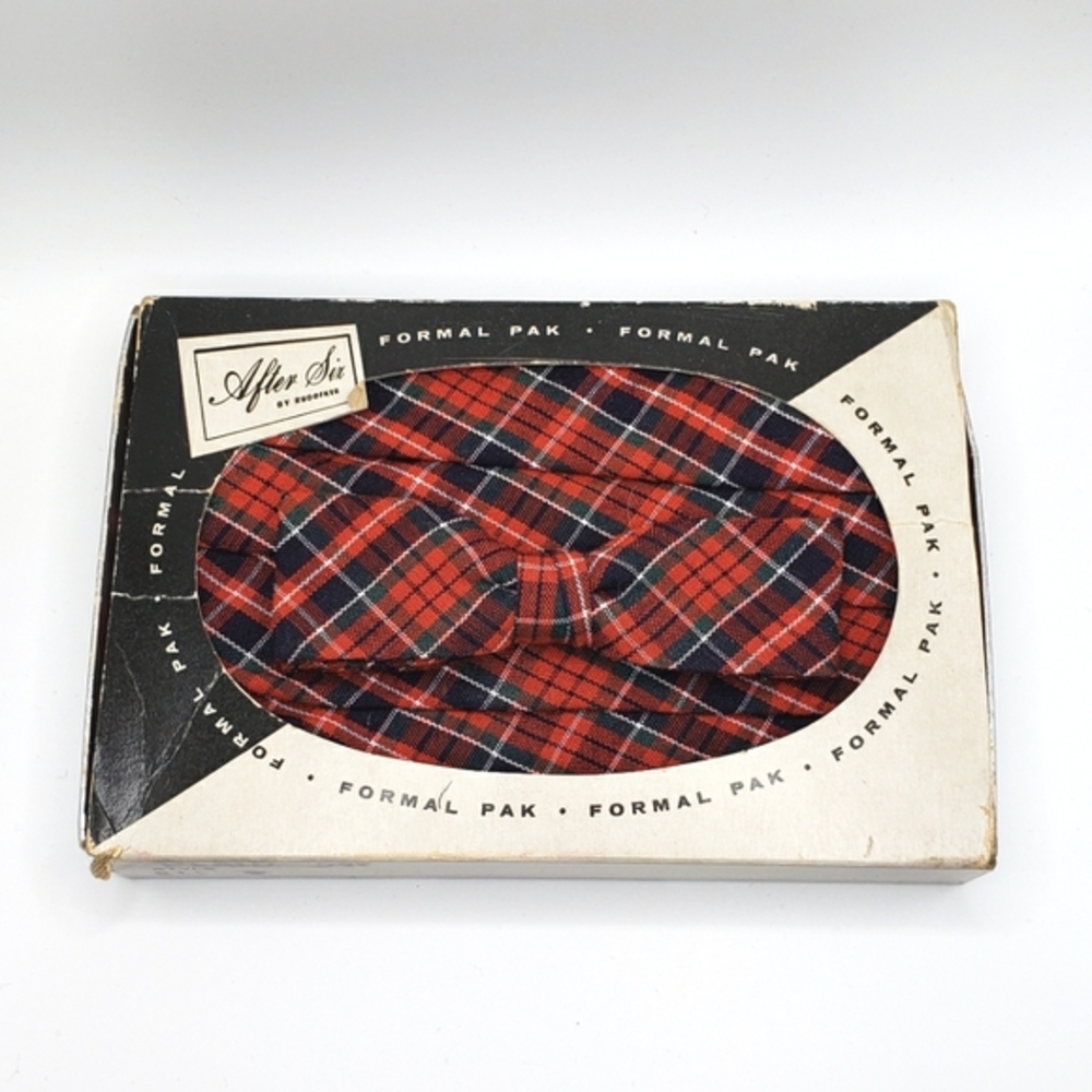 VINTAGE After Six by Rudofker Plaid Cummerbund and Bow Tie Set Small